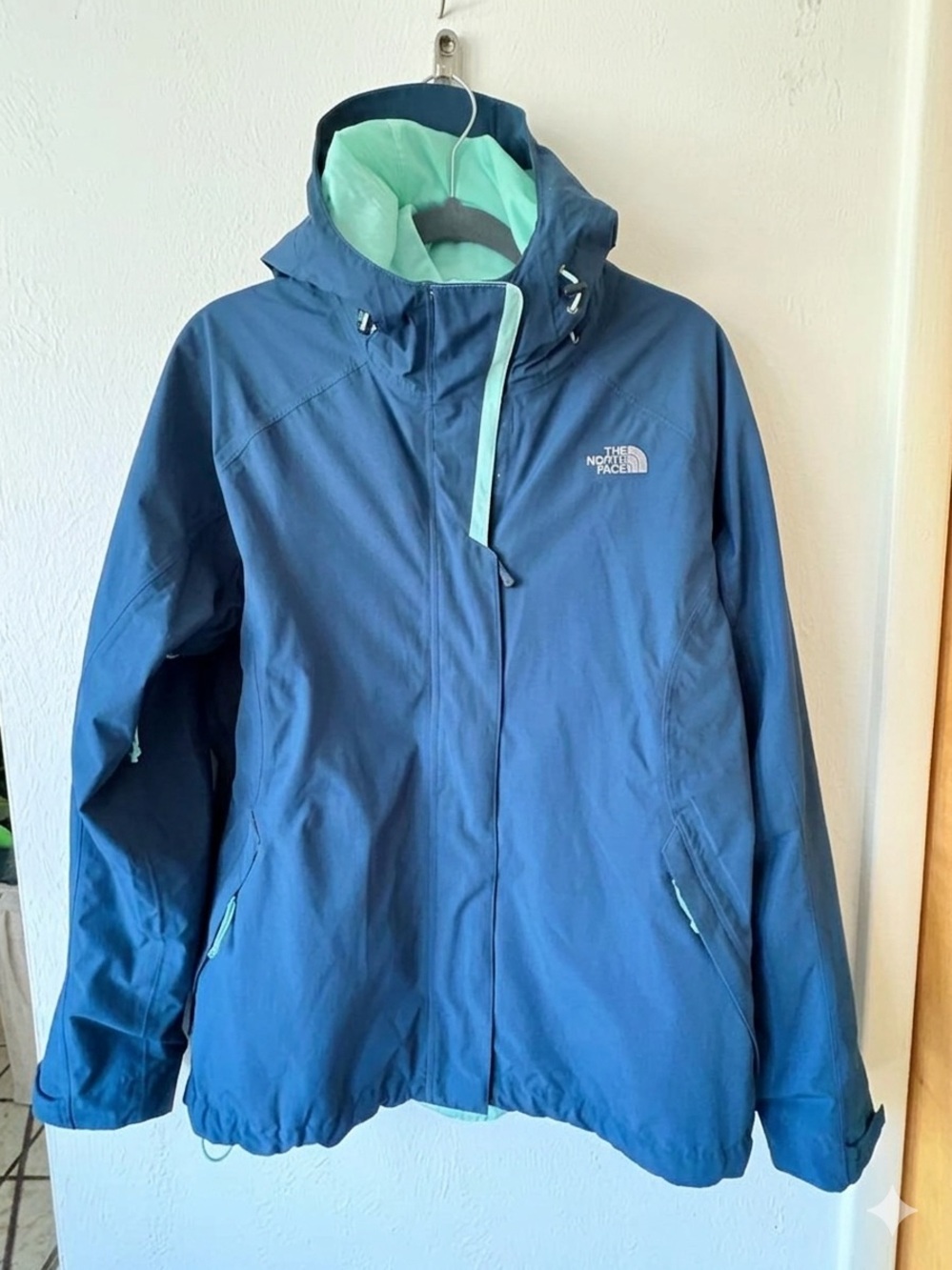 The North Face Women's Waterproof 3 in 1 Hooded Jacket Larg